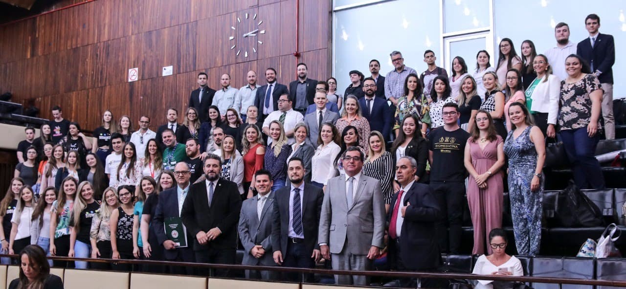 Assembleia do RS homenageia a Biomedicina