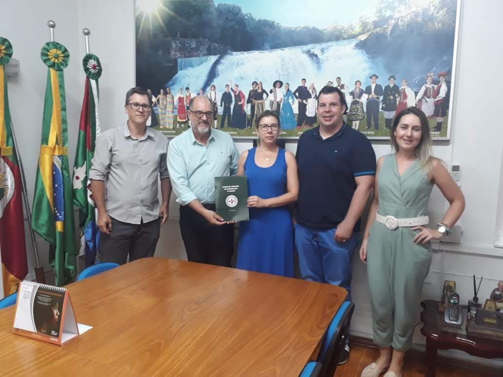 CRBM-5 reúne-se com Secretaria de Saúde de Ijuí