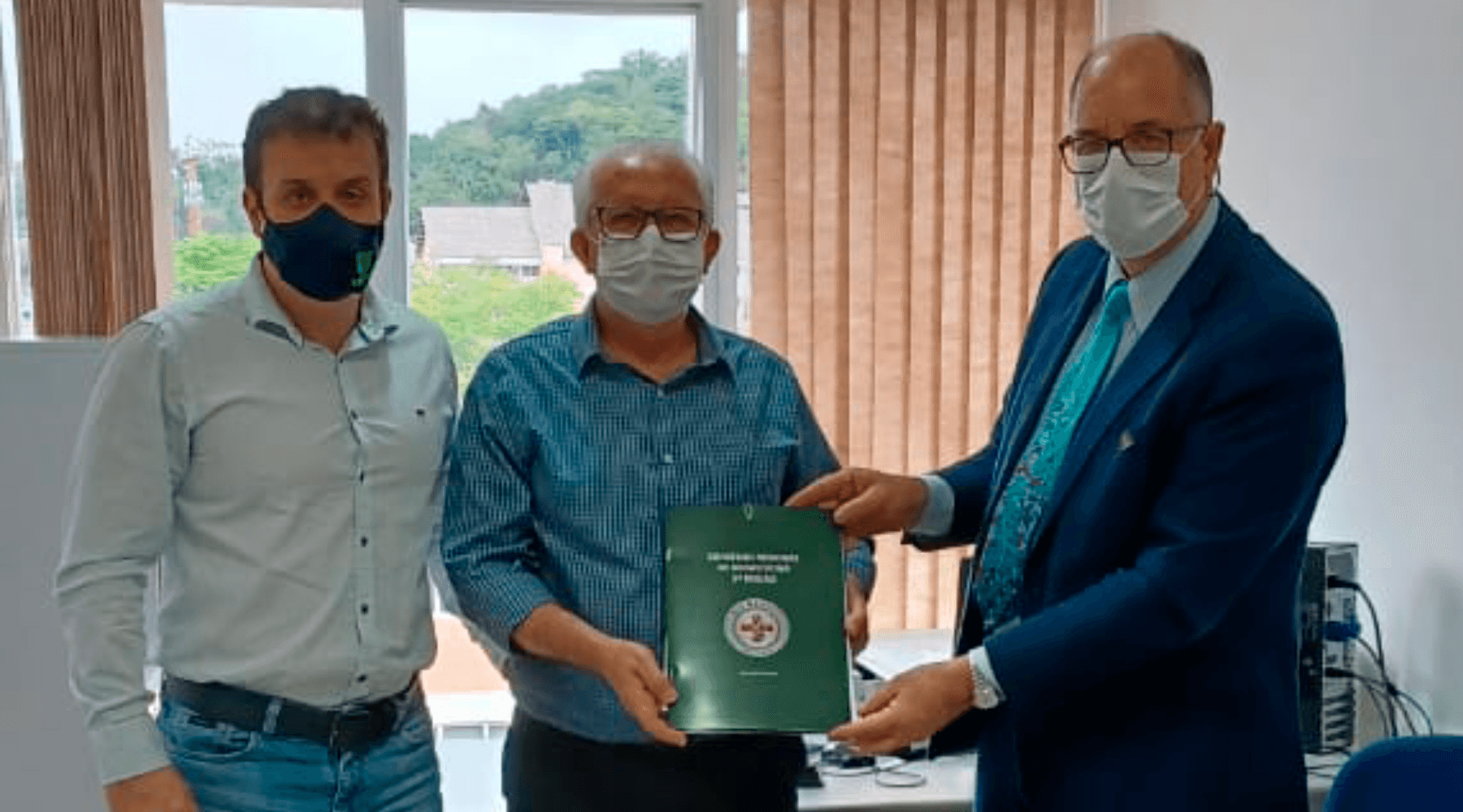 CRBM-5 pede por biomédicos em Blumenau