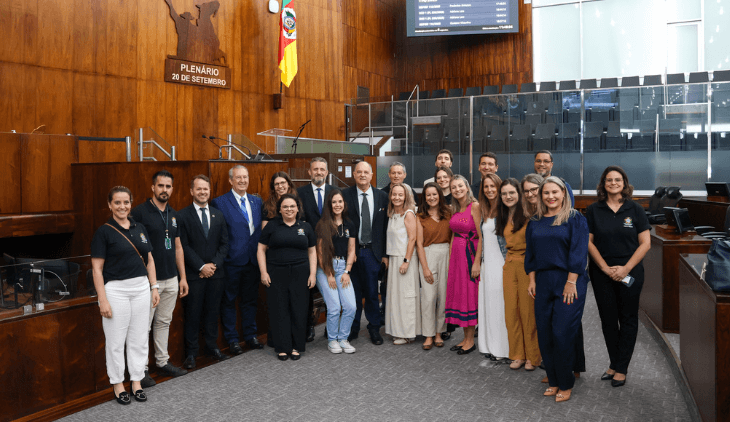Homenagem aos Biomédicos e ao CRBM-5 na Assembleia Legislativa do RS