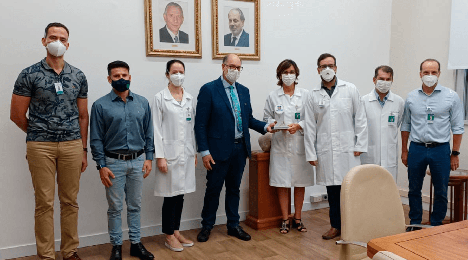 HCPA recebe homenagem do CFBM