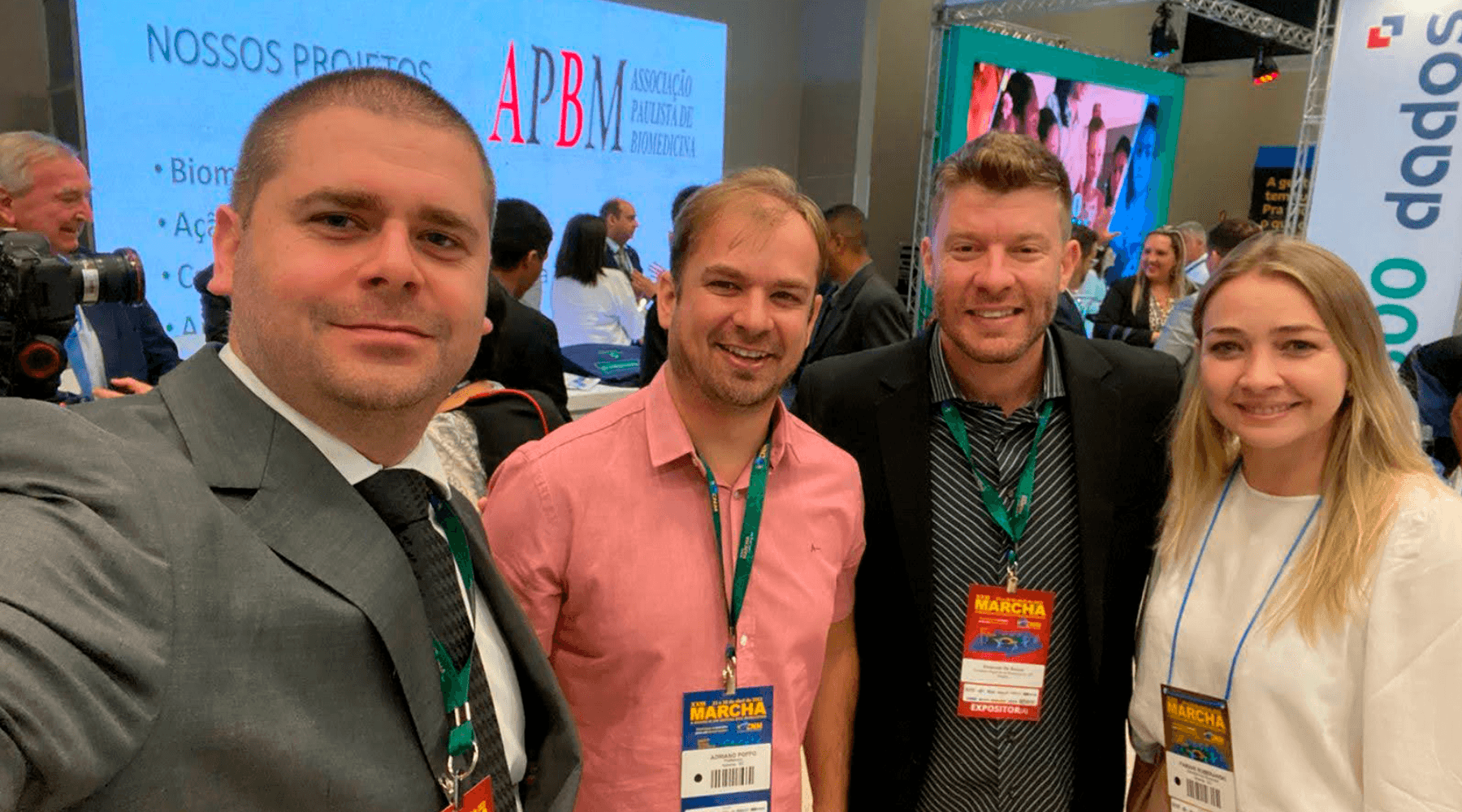 CRBM-5 promove a Biomedicina na Marcha dos Prefeitos, em Brasília
