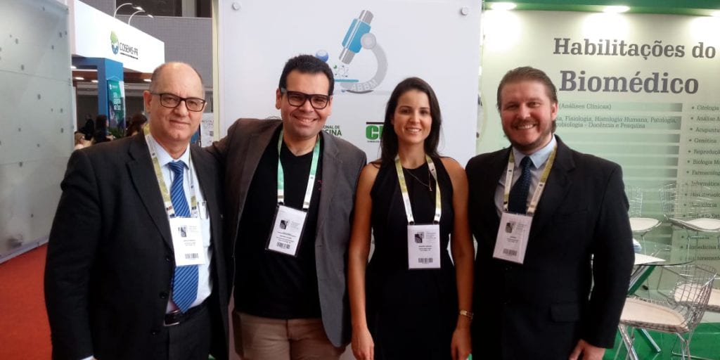 Dr. Renato Minozzo, secretário de saúde de Novo Hamburgo, Naasom Luciano, Dra Marina Antunes e Dr Rodrigo Staggemeier.